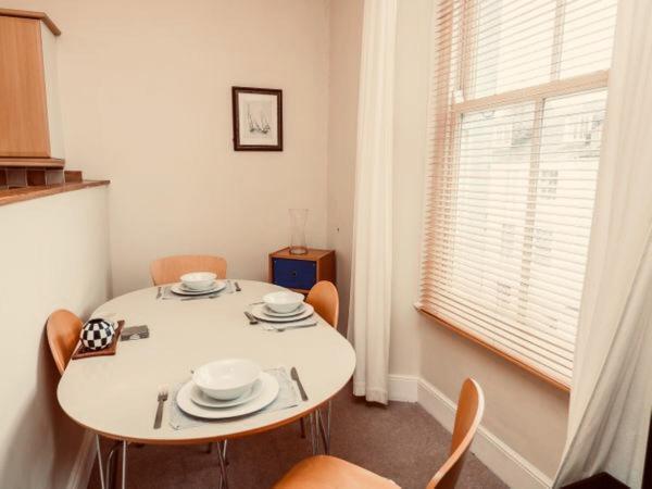 דירות פלימות' Durnford St- Amazing Location - Free Wifi מראה חיצוני תמונה